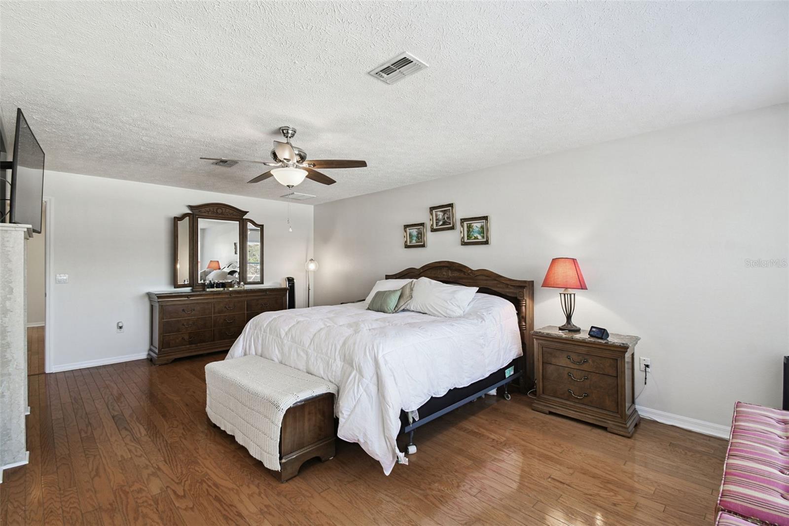 Image 60 of 94 For 7904 Portrait Court