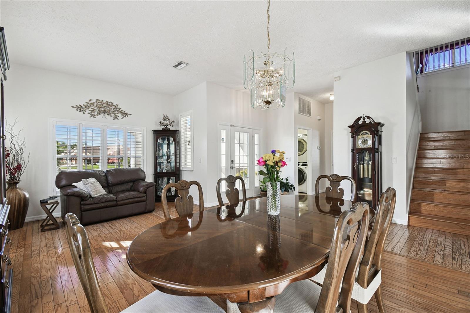 Image 9 of 94 For 7904 Portrait Court