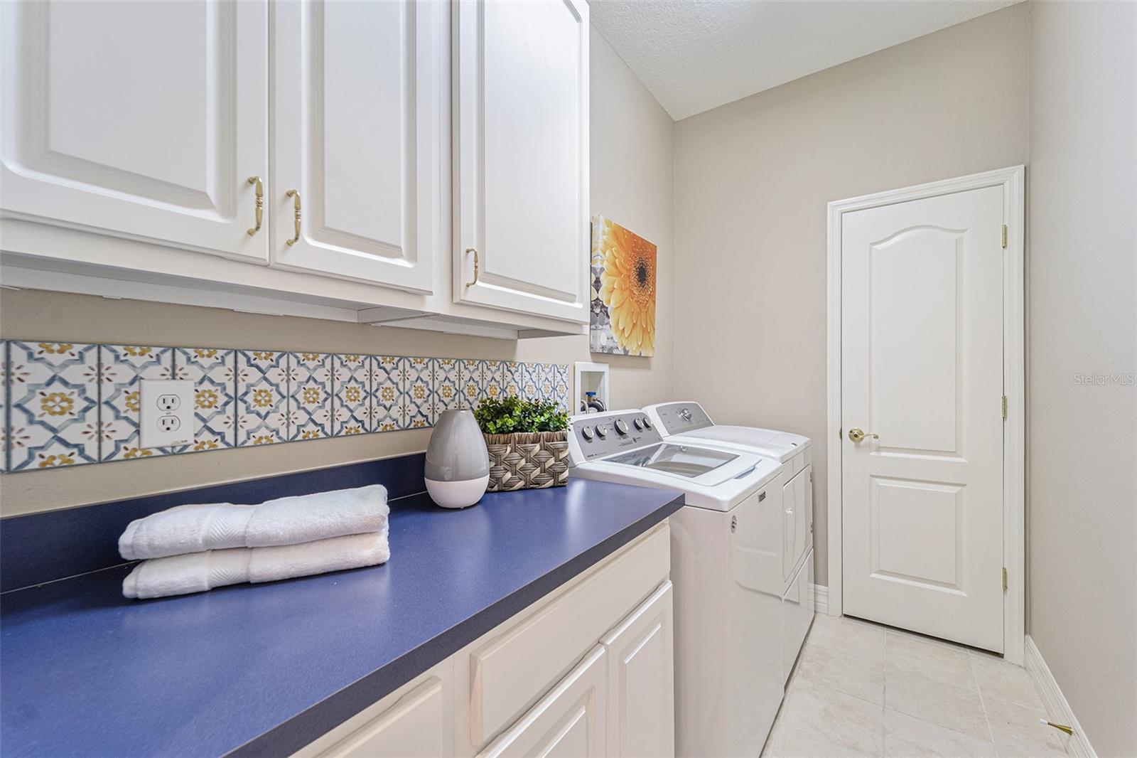 Image 27 of 41 For 2112 Climbing Ivy Drive