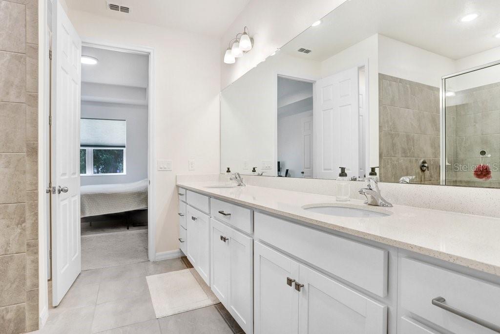 Image 21 of 40 For 4124 Solamor Street