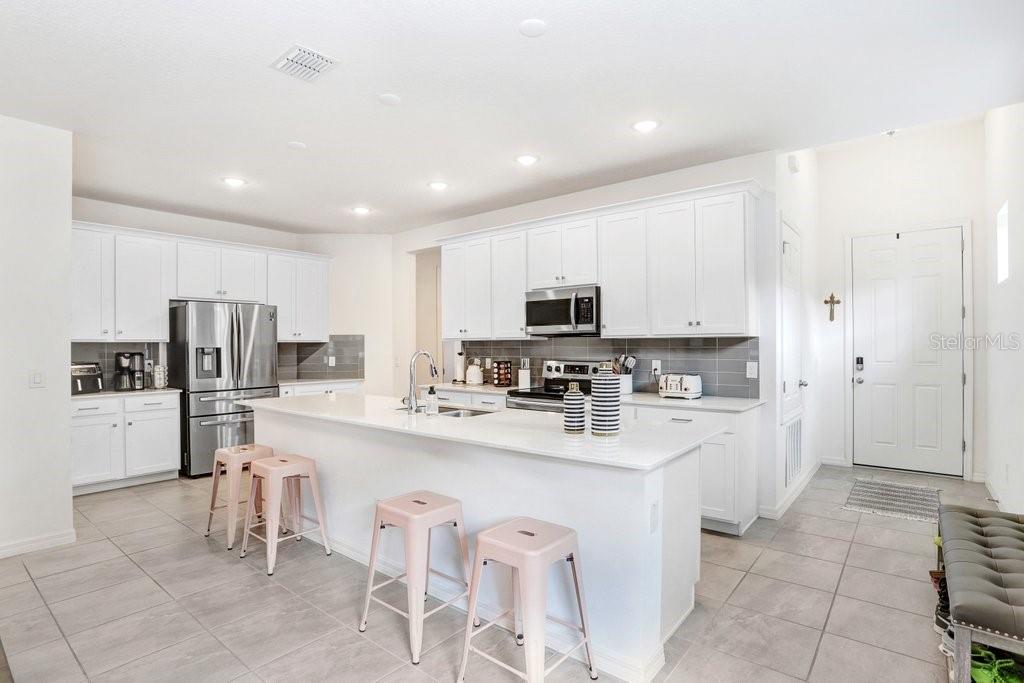 Image 5 of 40 For 4124 Solamor Street