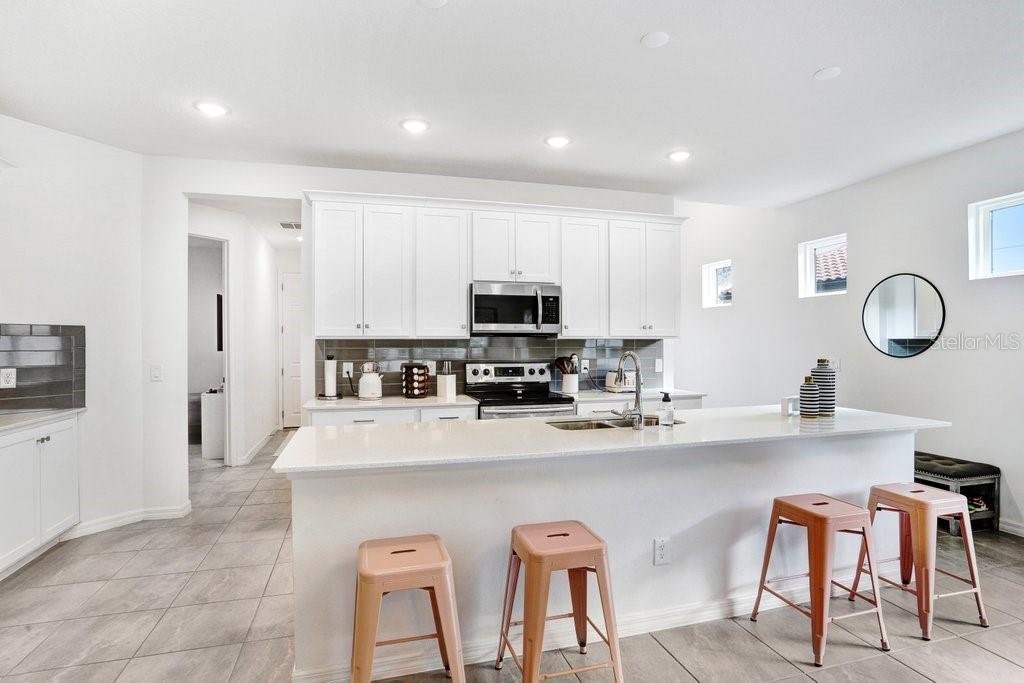 Image 6 of 40 For 4124 Solamor Street