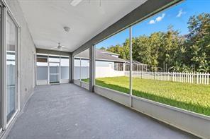 Image 31 of 36 For 27653 Mulholland Court