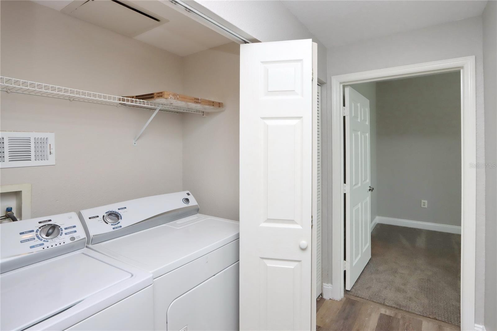 Image 18 of 25 For 9088 Lake Chase Island Way 9088