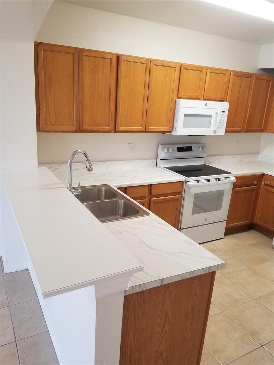 Image 5 of 15 For 6116 Olivedale Drive