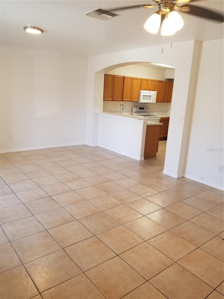 Image 8 of 15 For 6116 Olivedale Drive