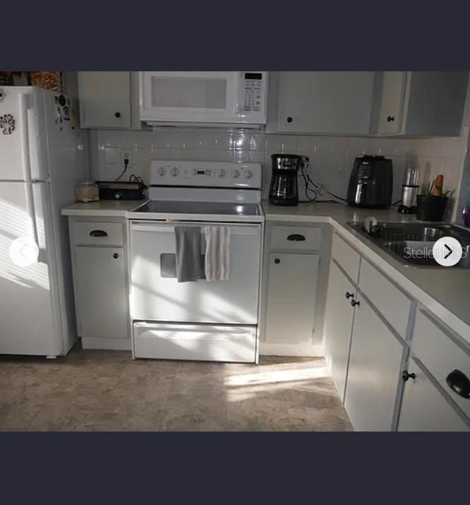 Image 13 of 22 For 4230 Richmere Drive 4230