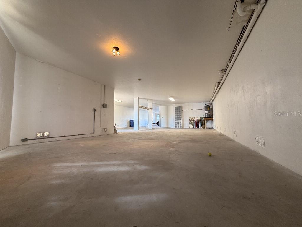 Listing photo id 10 for 808 Symphony Isles Boulevard