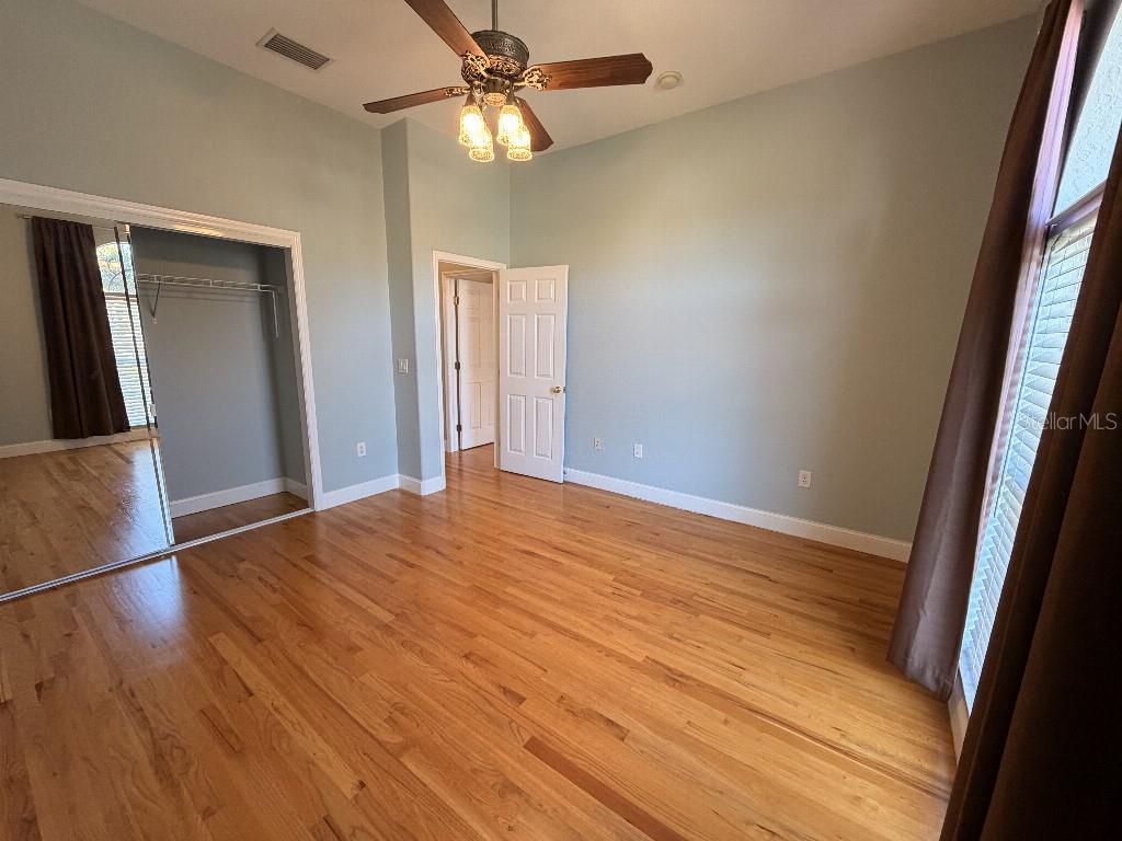 Listing photo id 31 for 808 Symphony Isles Boulevard