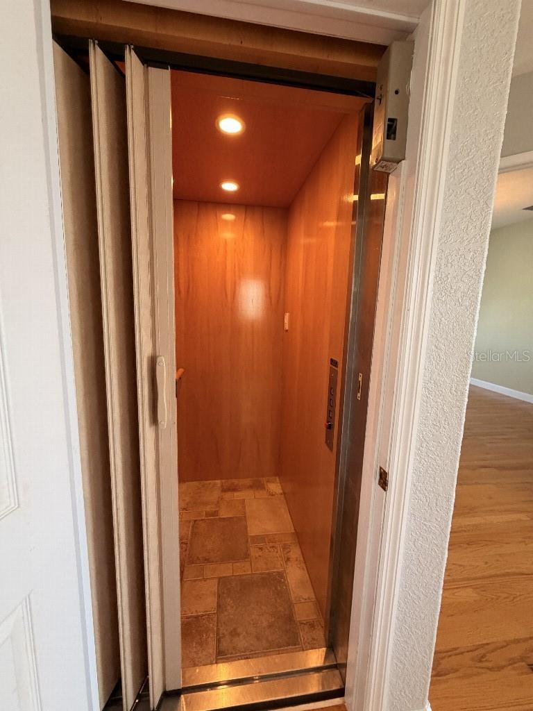 Listing photo id 46 for 808 Symphony Isles Boulevard