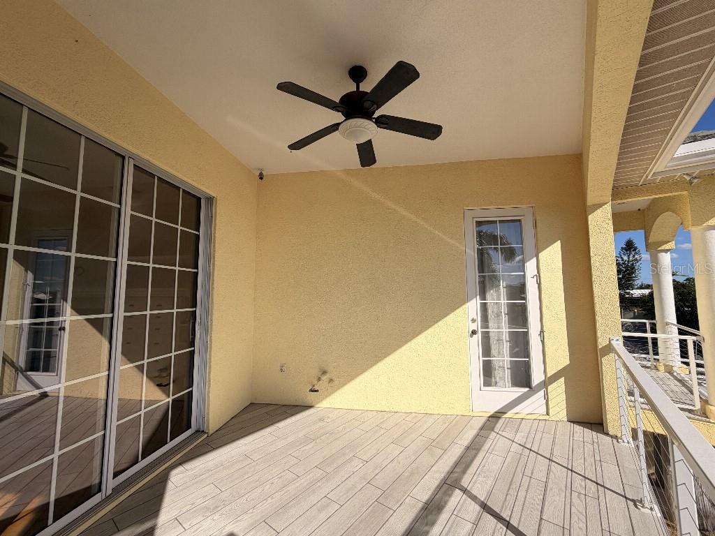 Listing photo id 4 for 808 Symphony Isles Boulevard