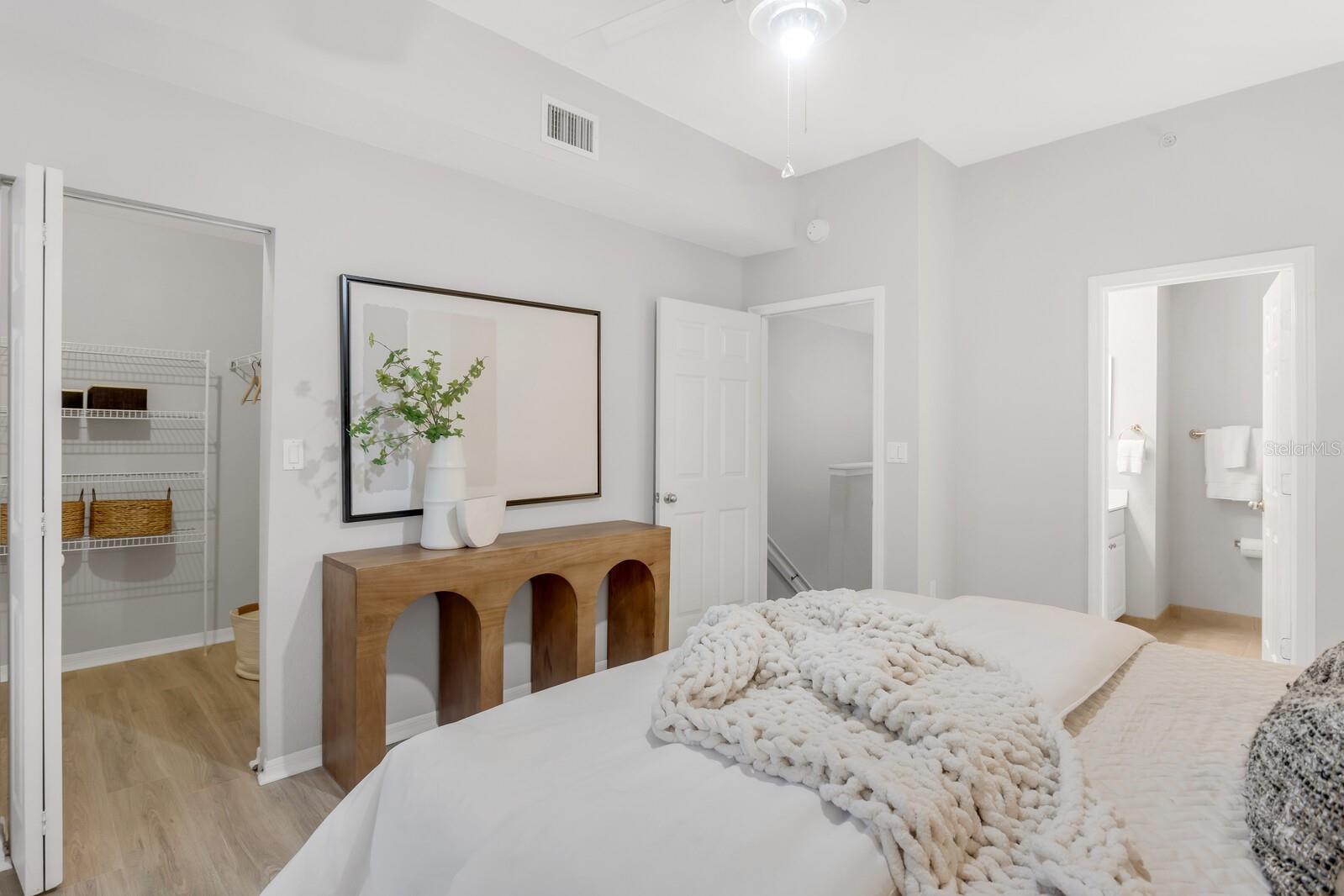 Image 16 of 34 For 5246 Hampton Beach Place