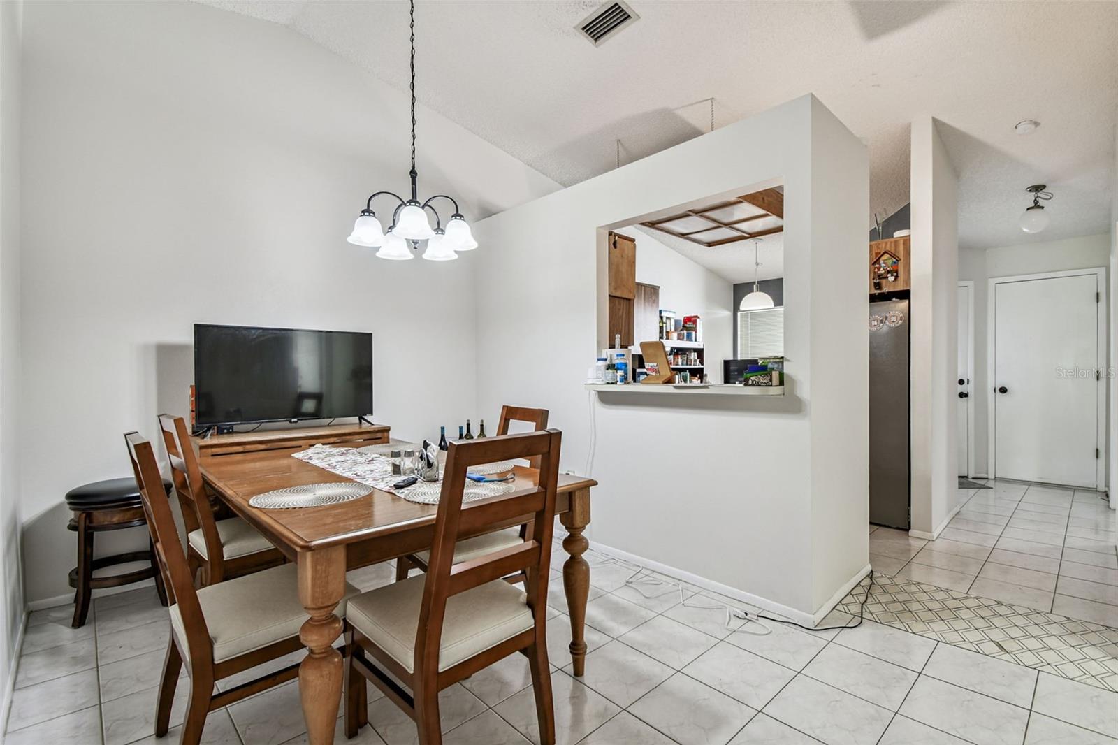 Image 10 of 27 For 3088 Grovewood Boulevard B