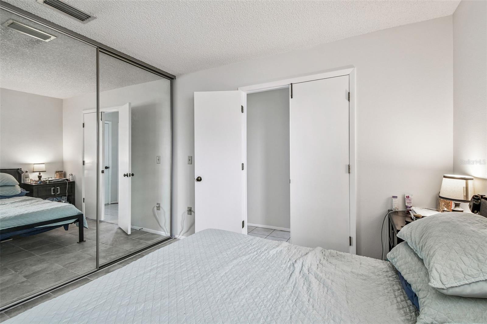 Image 8 of 27 For 3088 Grovewood Boulevard B