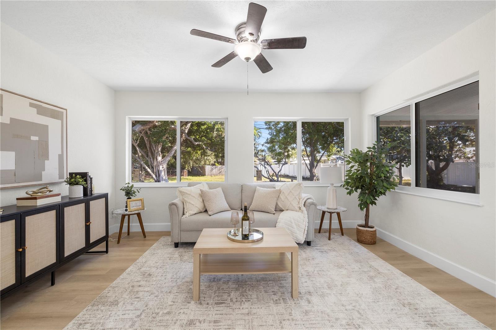 Image 24 of 57 For 6850 7th Street S