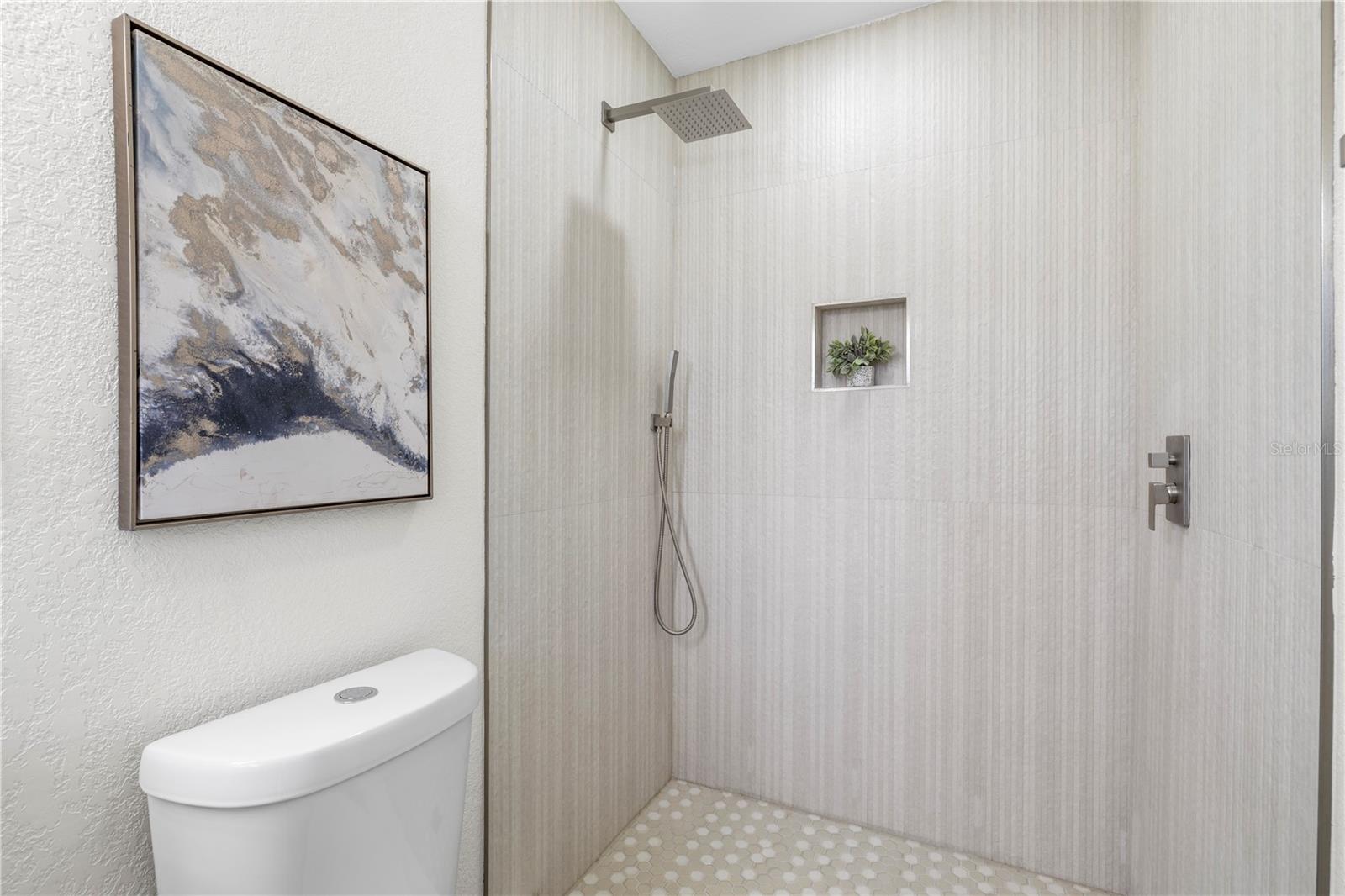 Image 32 of 57 For 6850 7th Street S