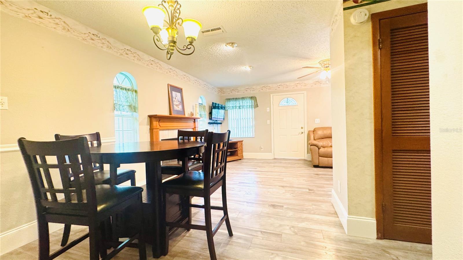 Image 8 of 29 For 5909 8th Avenue S