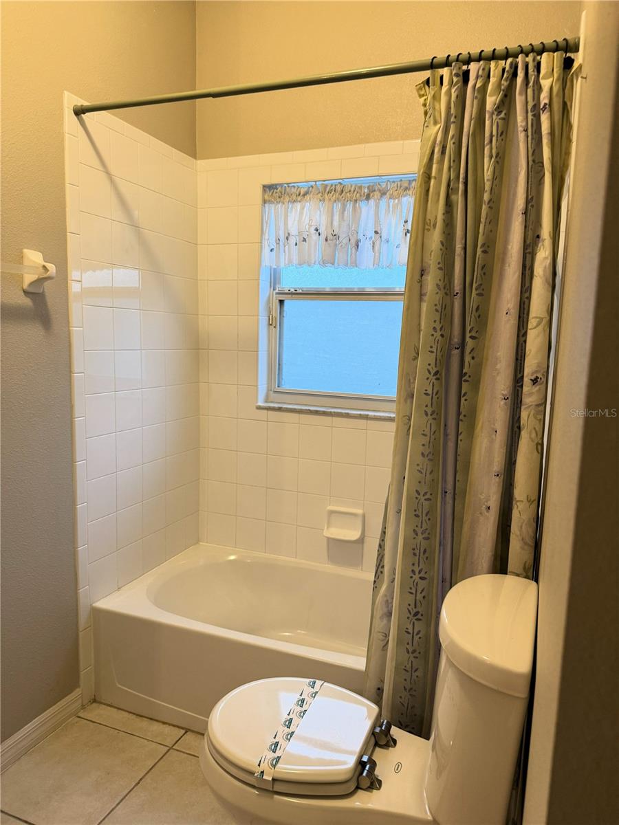 Image 85 of 86 For 417 Lake Butler Drive