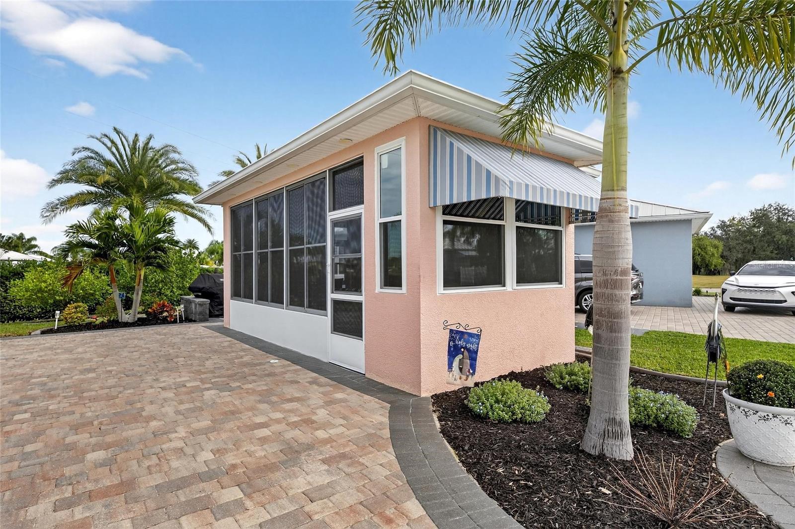 Image 17 of 54 For 3283 Red Tail Hawk Drive