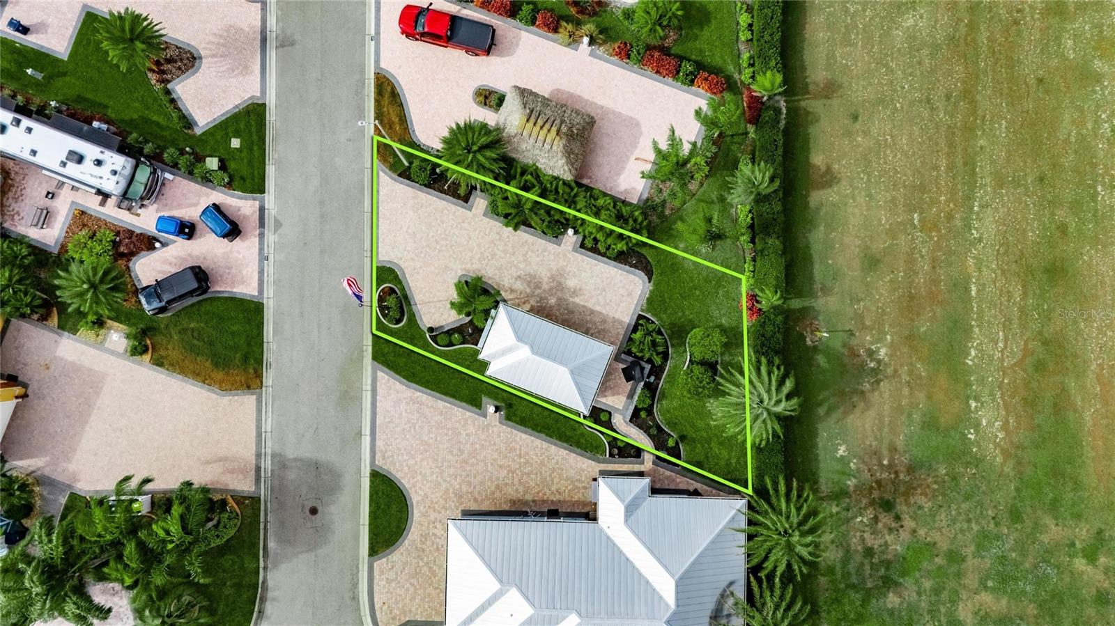 Image 40 of 54 For 3283 Red Tail Hawk Drive