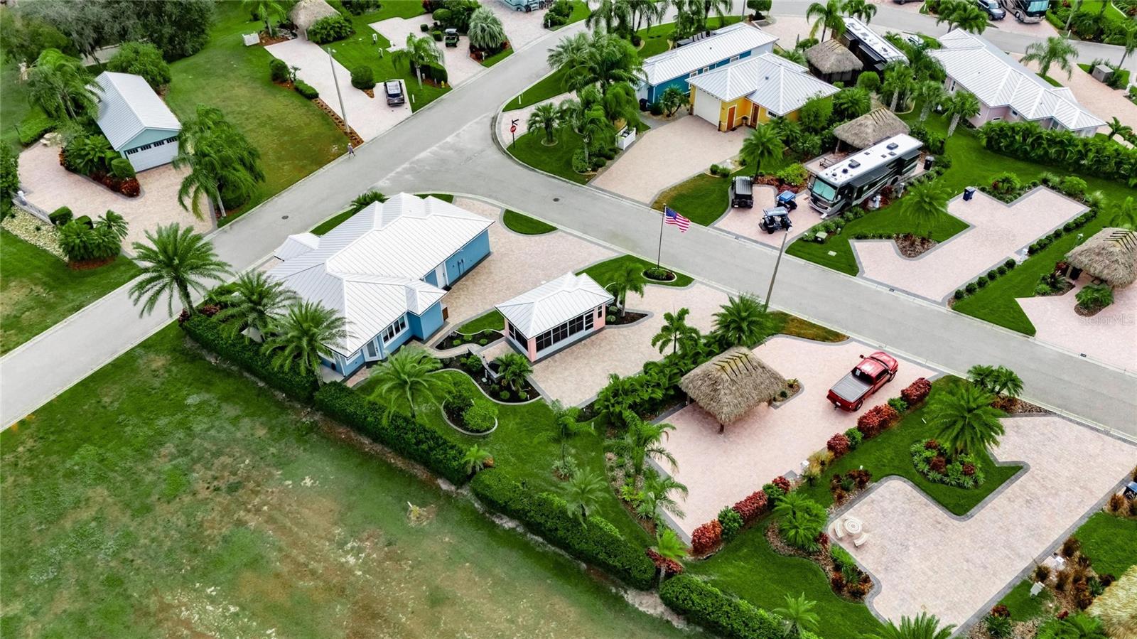 Image 44 of 54 For 3283 Red Tail Hawk Drive