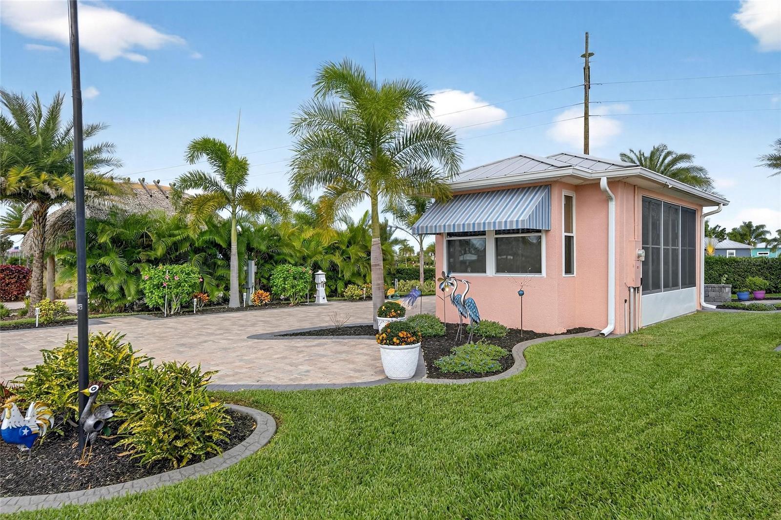 Image 7 of 54 For 3283 Red Tail Hawk Drive