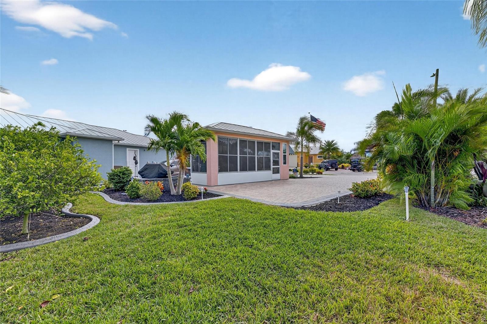 Image 8 of 54 For 3283 Red Tail Hawk Drive