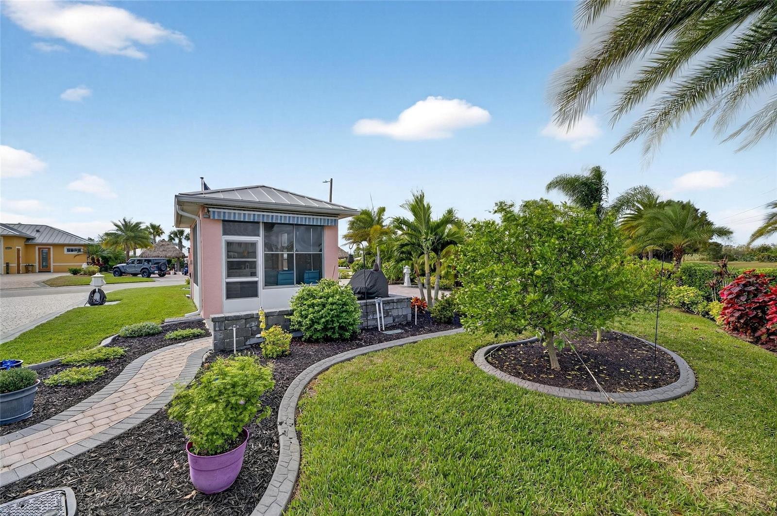 Image 9 of 54 For 3283 Red Tail Hawk Drive