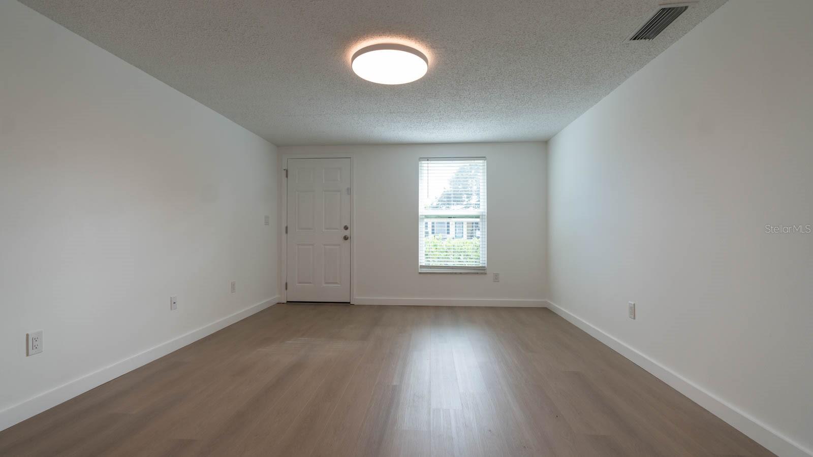 Image 14 of 49 For 2237 Michele Drive