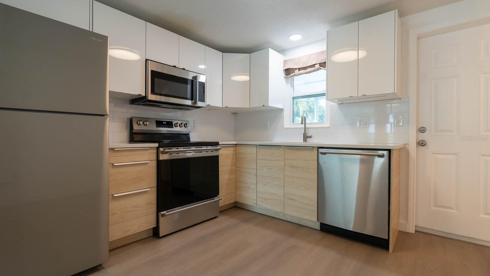 Image 15 of 49 For 2237 Michele Drive