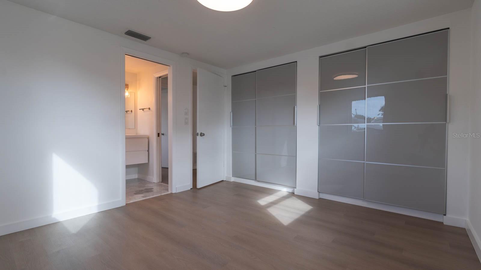 Image 20 of 49 For 2237 Michele Drive