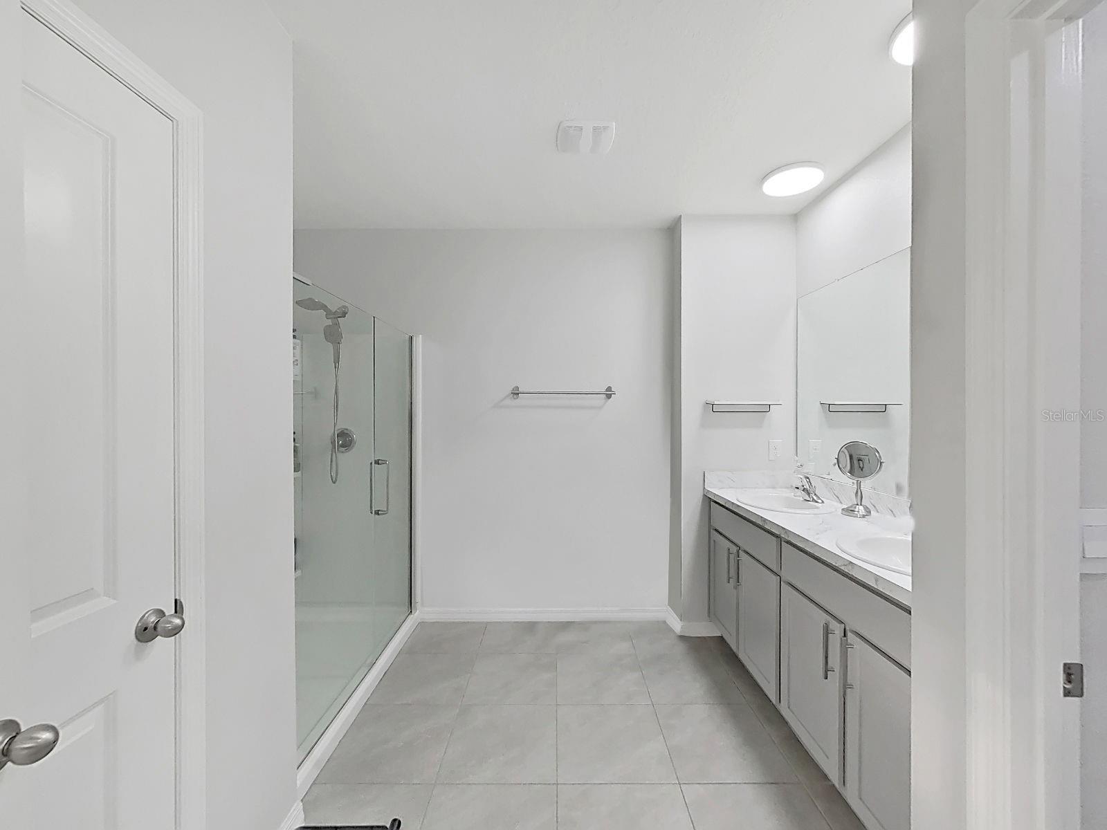 Image 19 of 47 For 33937 Jasper Stone Drive