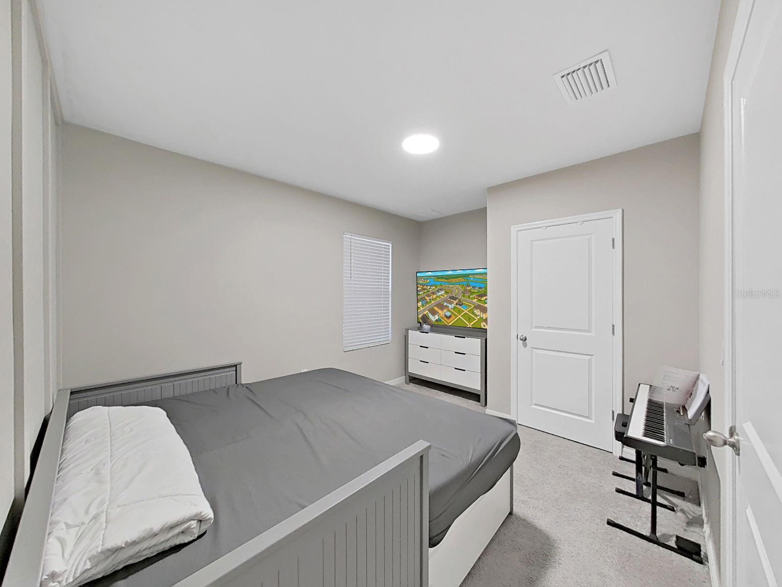 Image 32 of 47 For 33937 Jasper Stone Drive