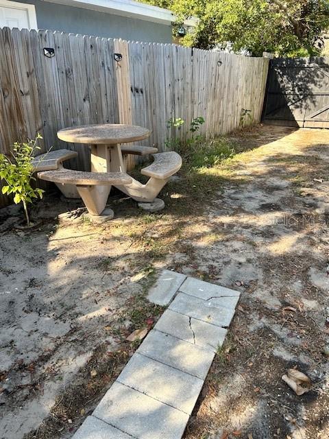 Image 9 of 14 For 1631 Fulton Avenue A