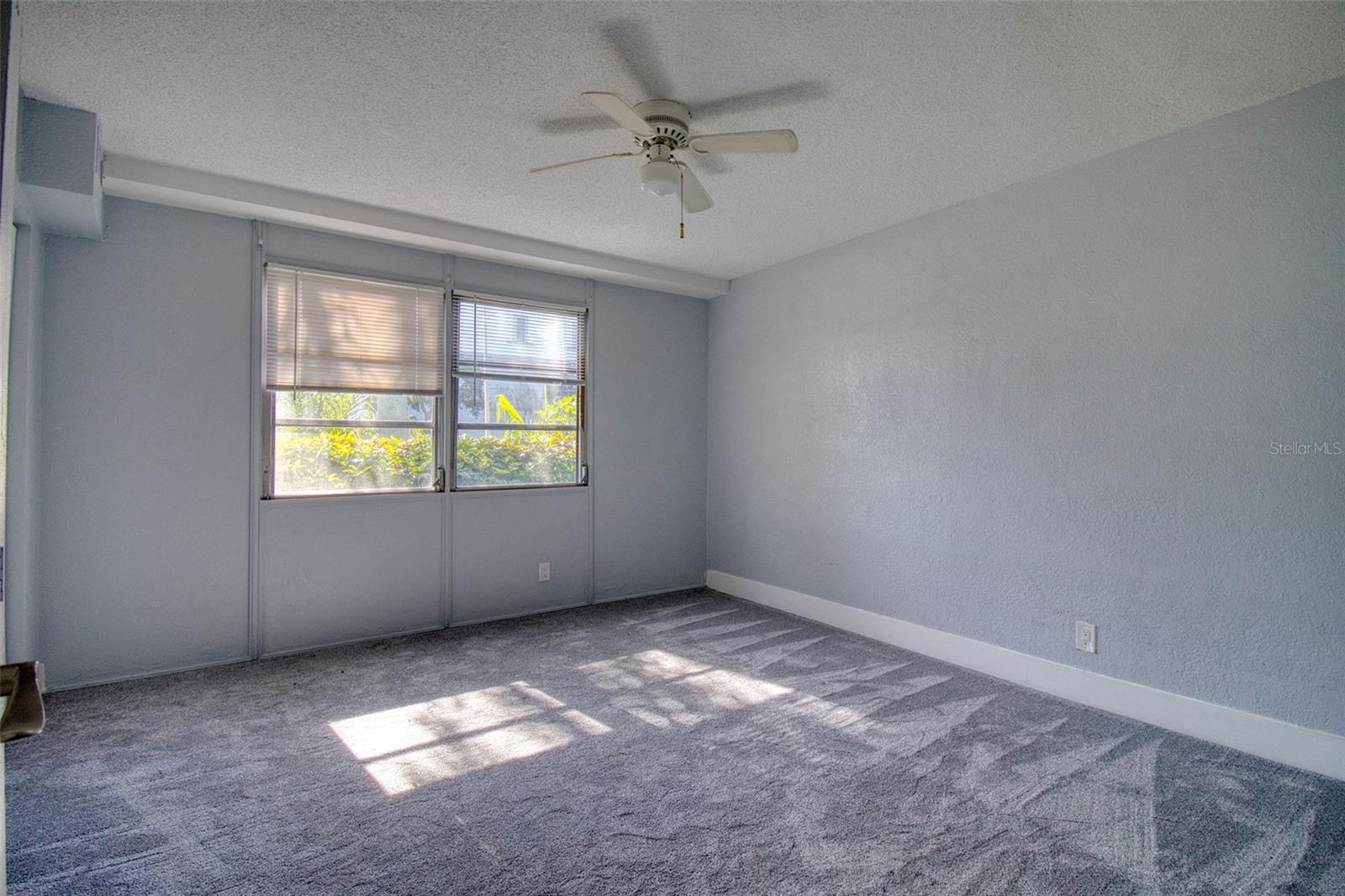 Image 11 of 38 For 3315 58th Avenue S 112