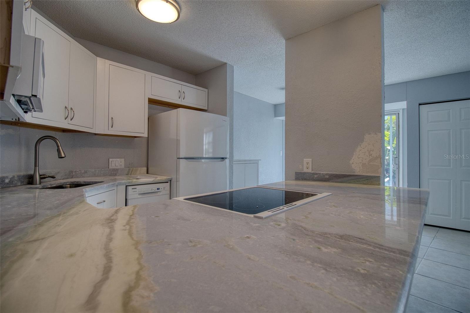 Image 8 of 38 For 3315 58th Avenue S 112