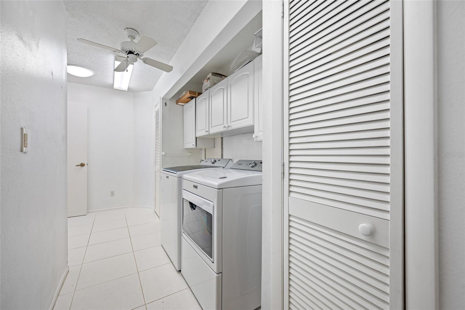 Listing photo id 14 for 3491 Links Court