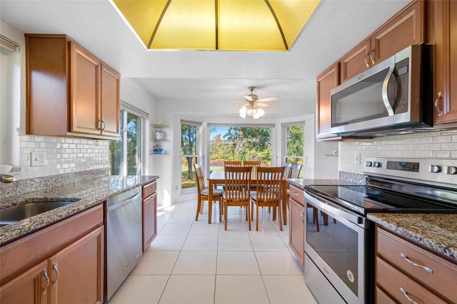 Listing photo id 24 for 3491 Links Court