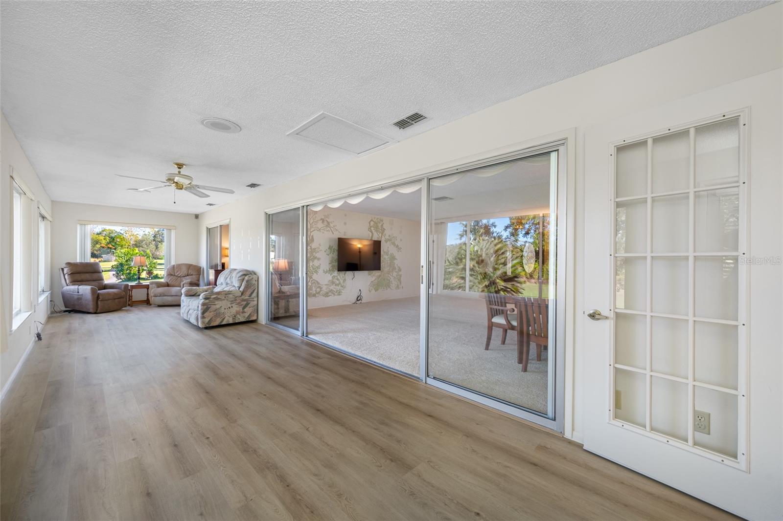 Listing photo id 28 for 3491 Links Court