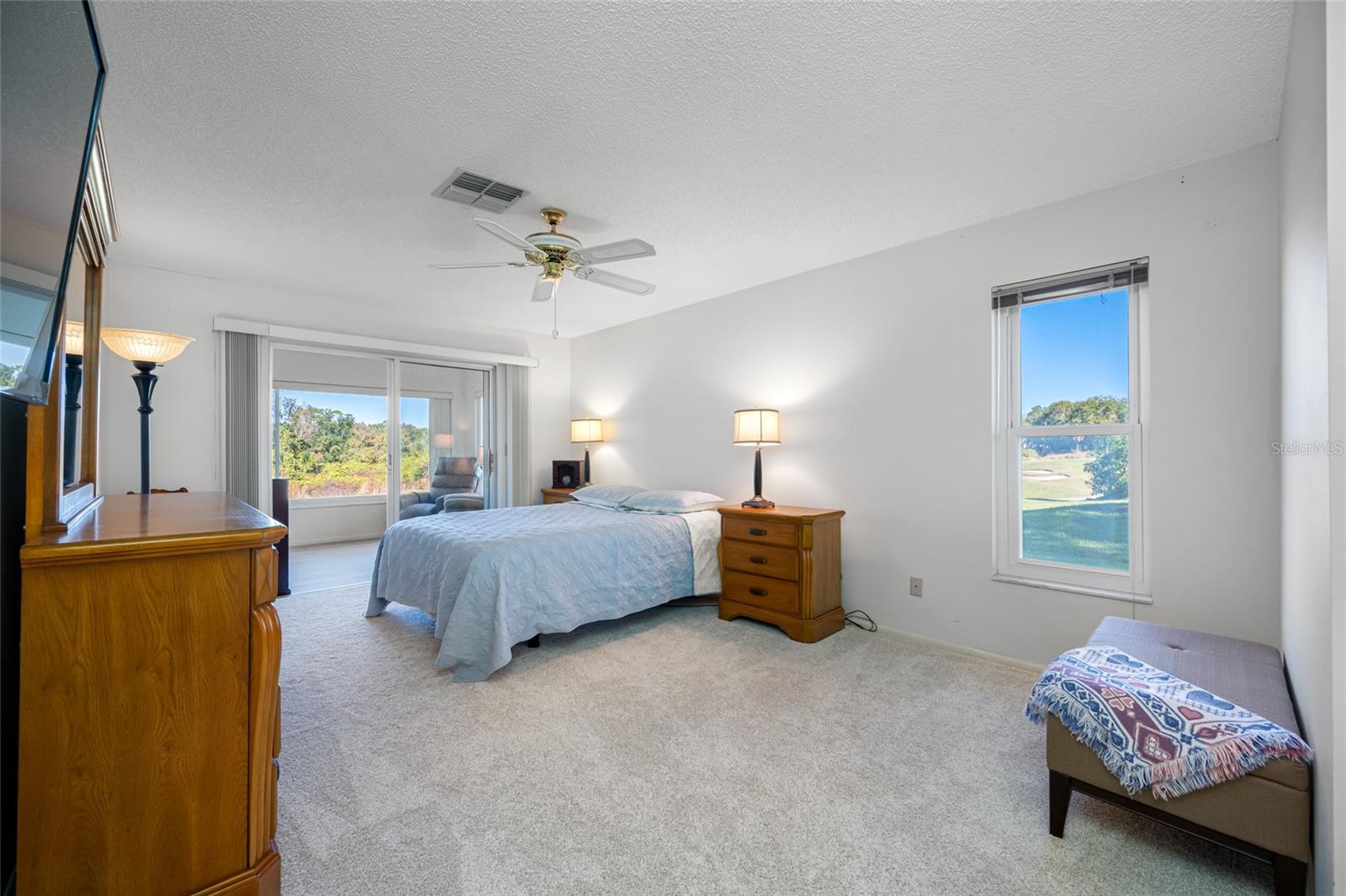 Listing photo id 32 for 3491 Links Court