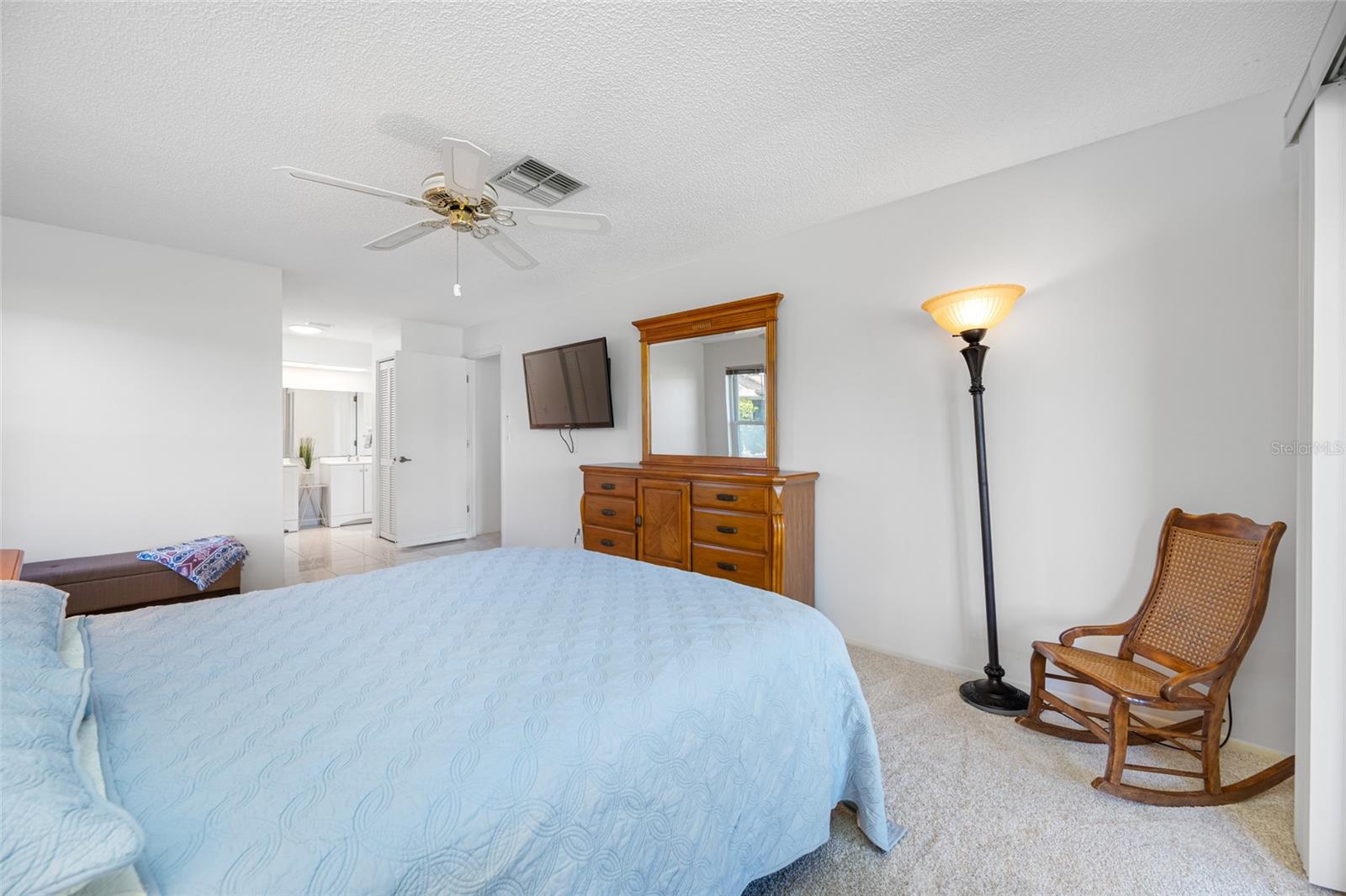 Listing photo id 34 for 3491 Links Court