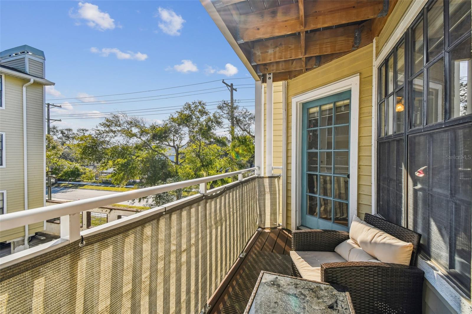 Listing photo id 9 for 1000 Horatio Street 212