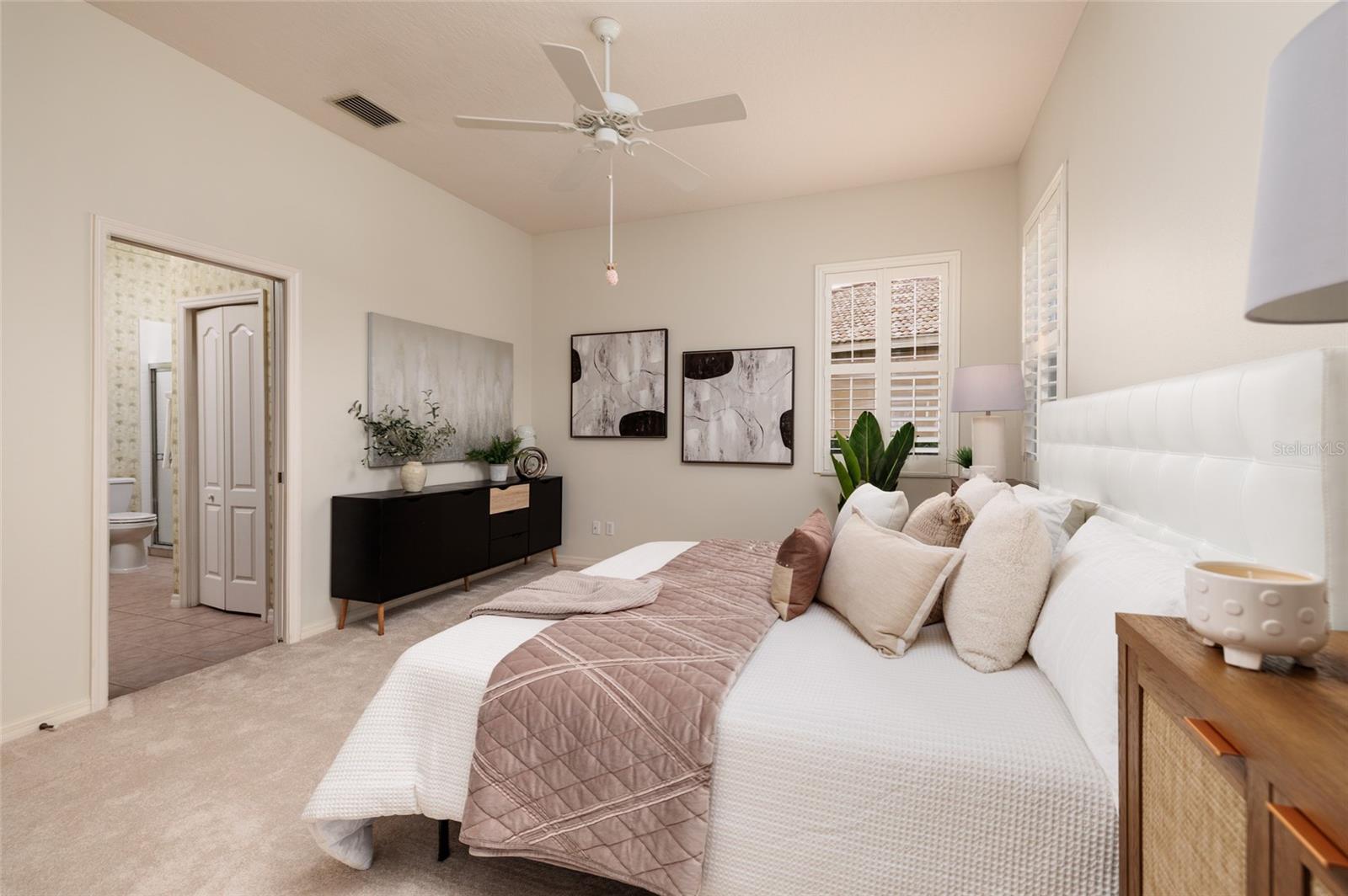 Image 15 of 82 For 4560 Legacy Court