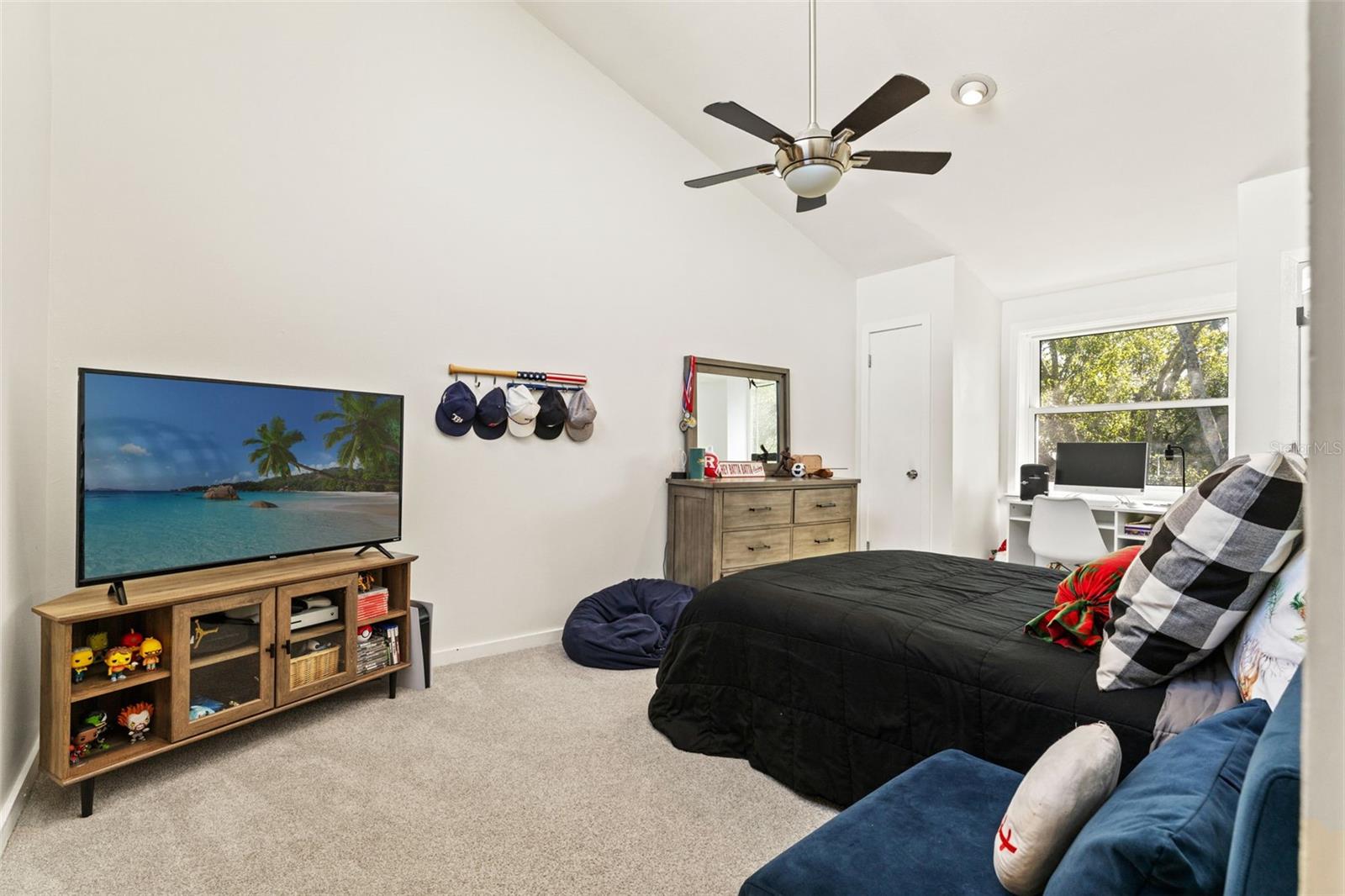 Image 38 of 70 For 720 Natalie Lane