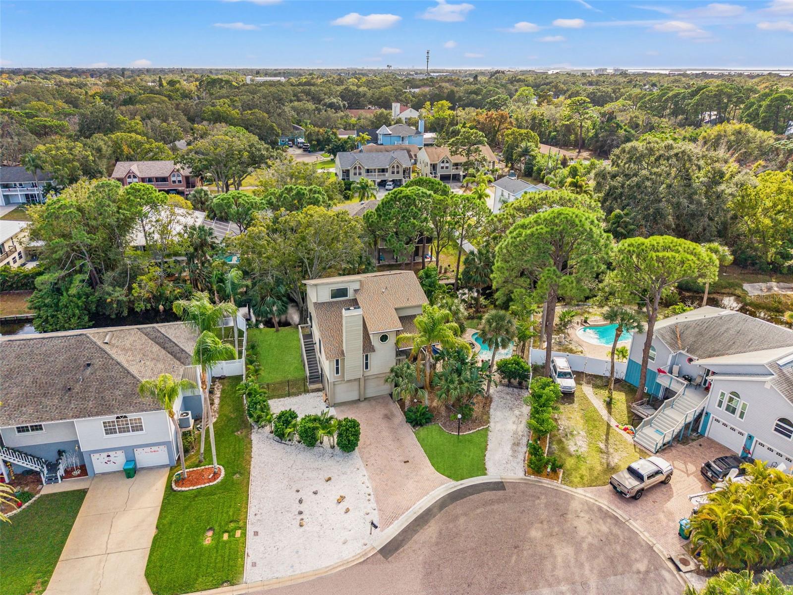 Image 8 of 70 For 720 Natalie Lane