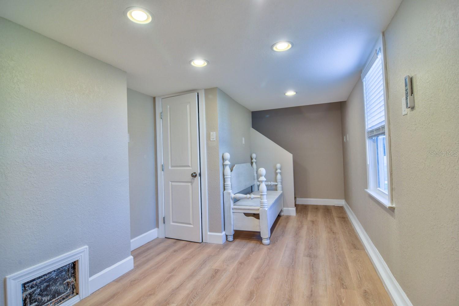 Image 33 of 56 For 15565 Gulf Boulevard