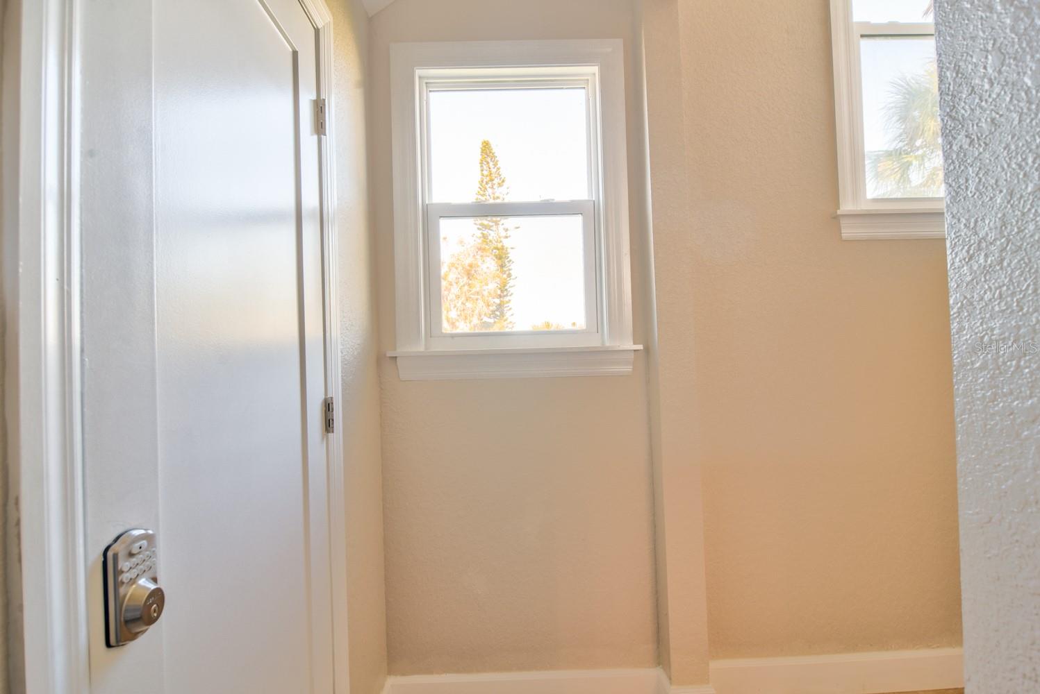 Image 38 of 56 For 15565 Gulf Boulevard