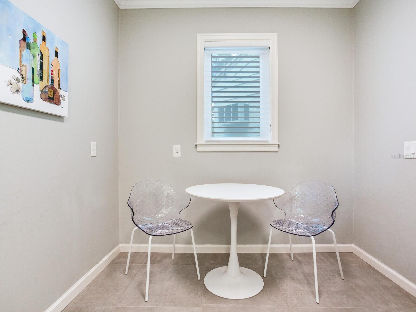 Image 20 of 36 For 3401 Almeria Avenue