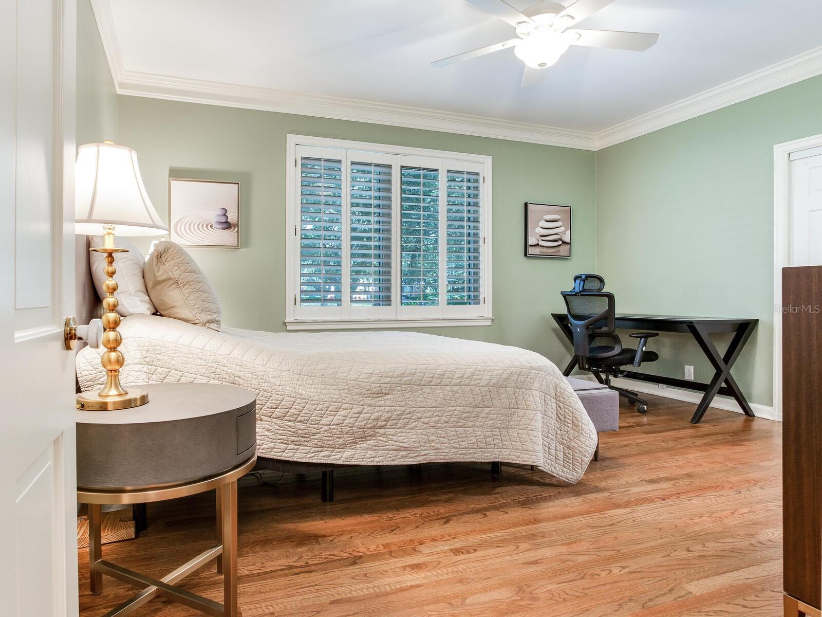 Image 28 of 36 For 3401 Almeria Avenue