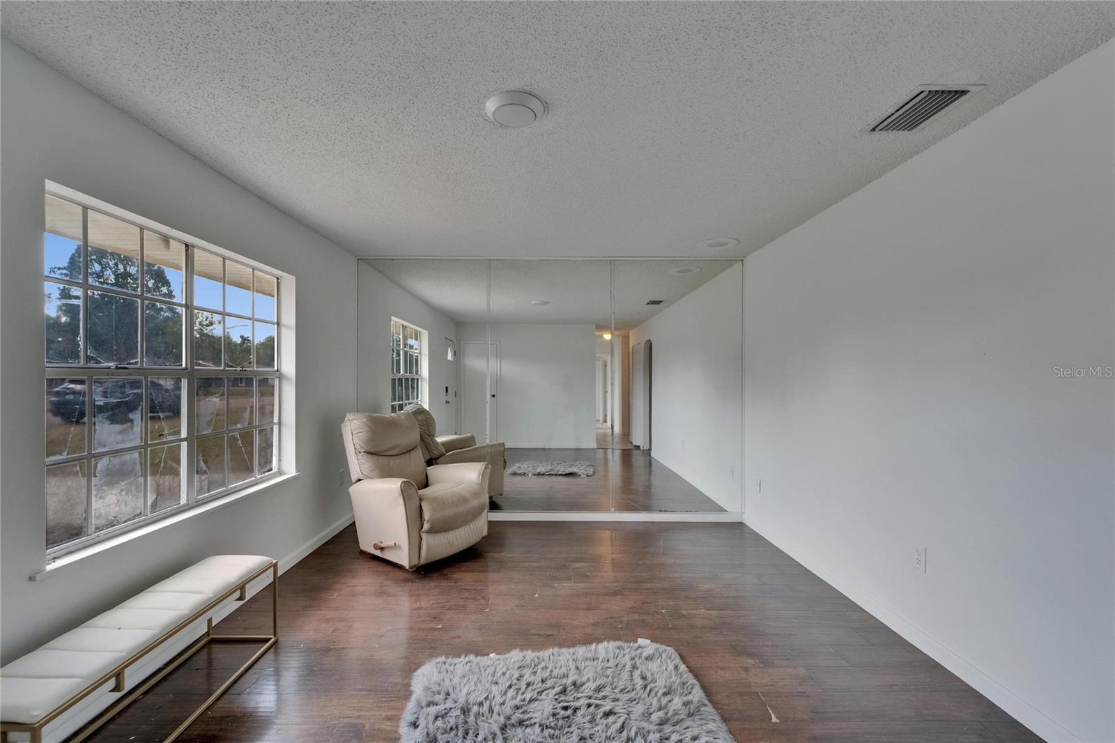 Image 9 of 26 For 8818 Ashman Road